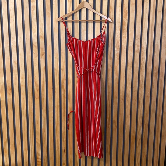 Red Wayf wrap dress - Picture 3 of 4